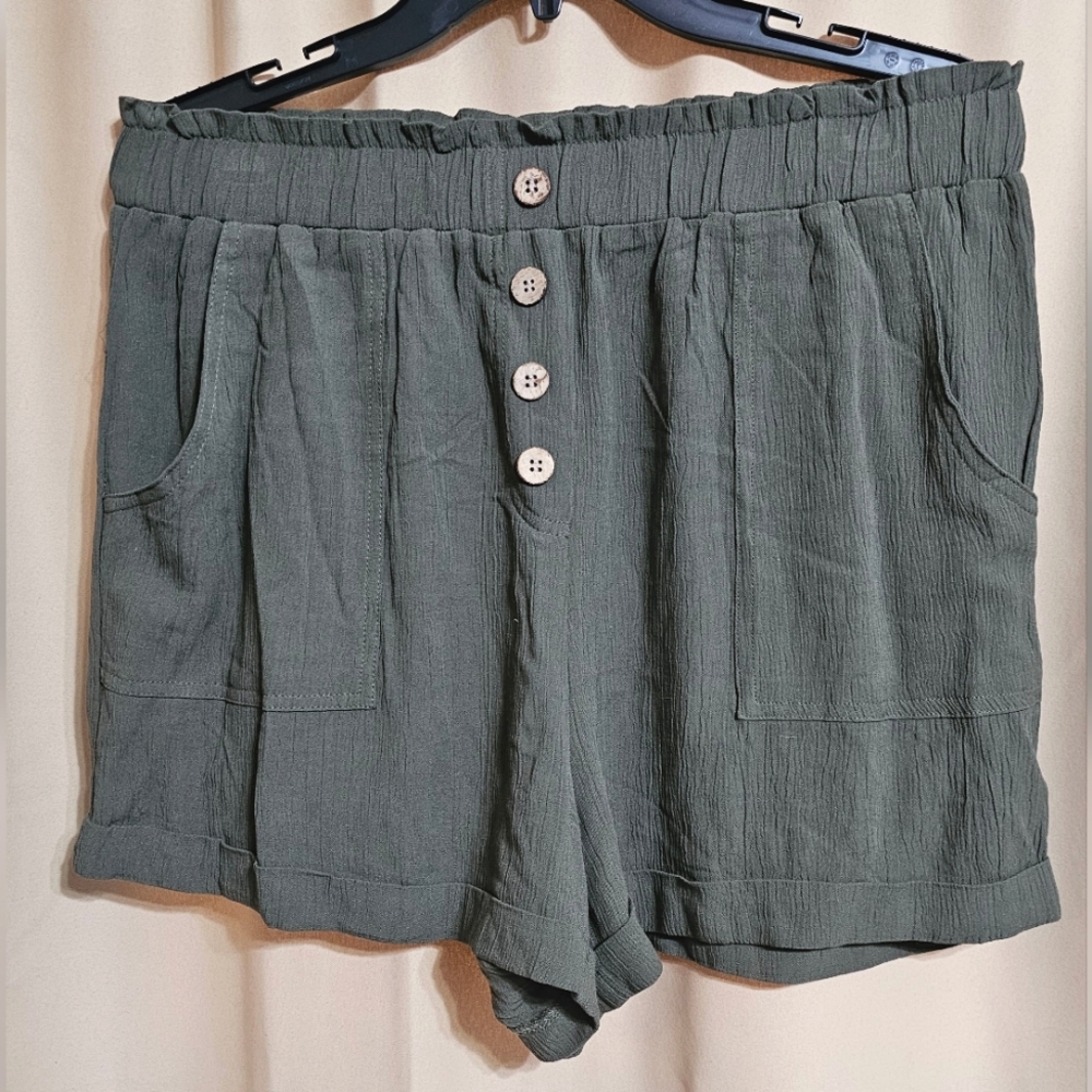 Joe Benbasset Stylish Women's Army Green Summer Shorts